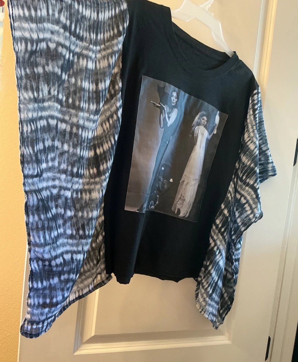 Legendary Woman of Rock T-Mono